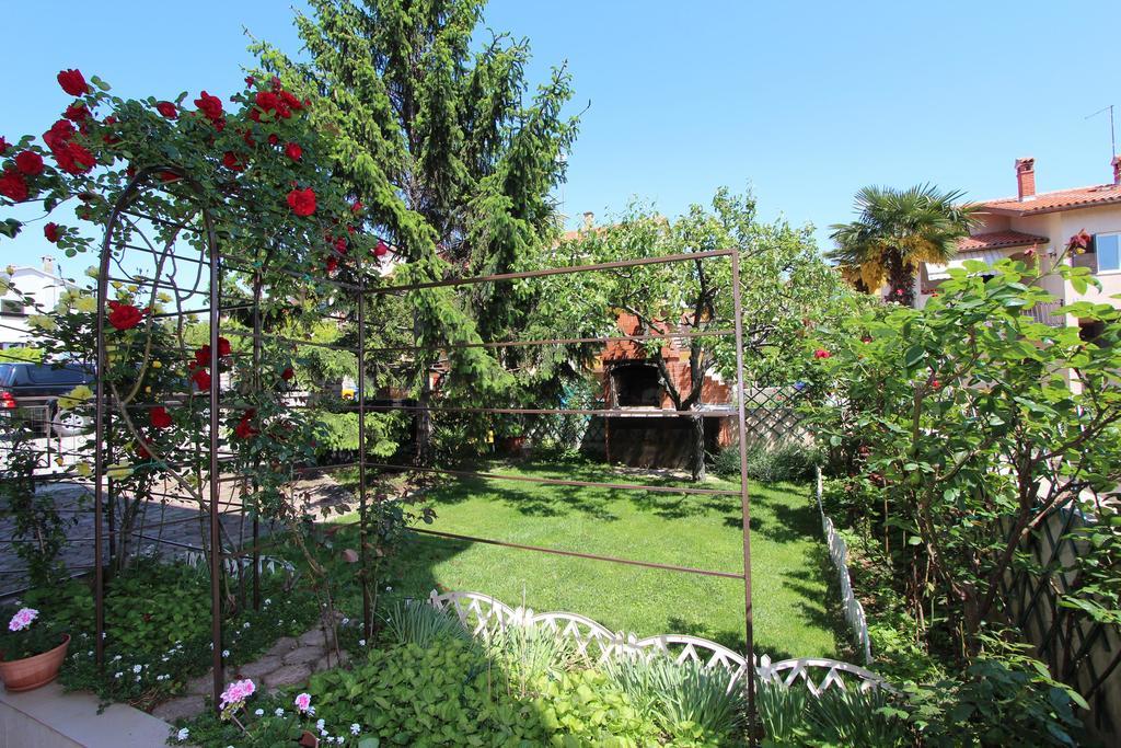 Guest House Aurora Rovinj Exterior photo